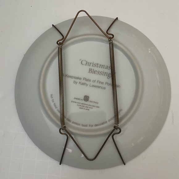 Kathy Lawrence Christmas Blessings Praying Child God Bless Us Everyone plate - Picture 3 of 6